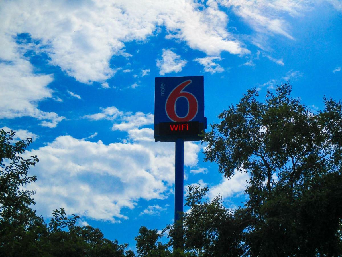 Motel 6-Memphis, Tn - Downtown Экстерьер фото