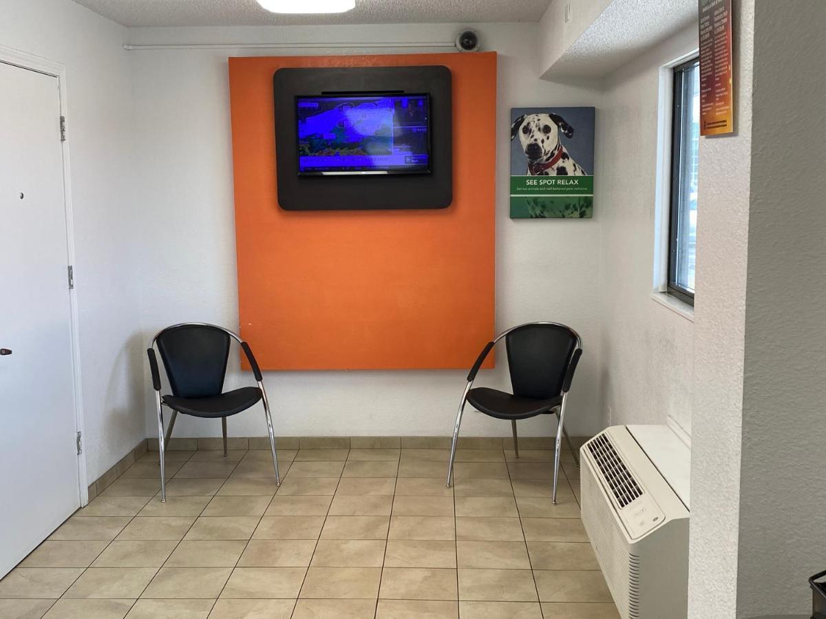 Motel 6-Memphis, Tn - Downtown Экстерьер фото